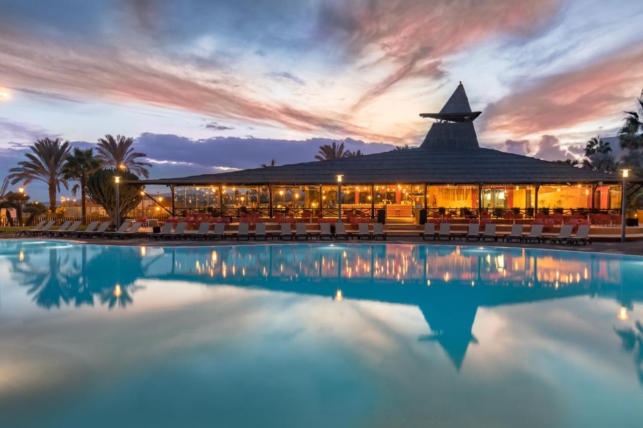 Barcelo Fuerteventura Mar Hotel Caleta De Fuste Ngoại thất bức ảnh